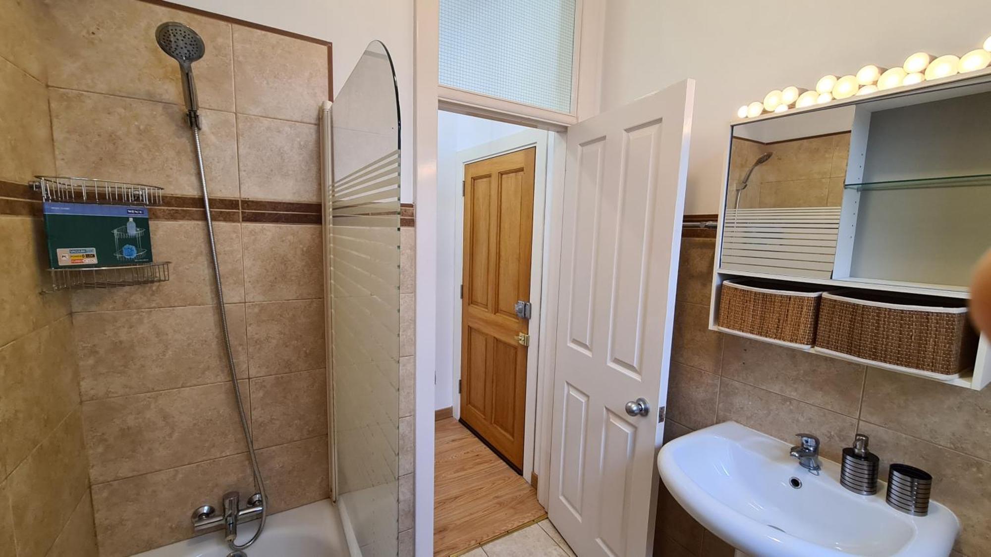 Gibraltar Town Centre Flat With Roof Terraceアパートメント エクステリア 写真